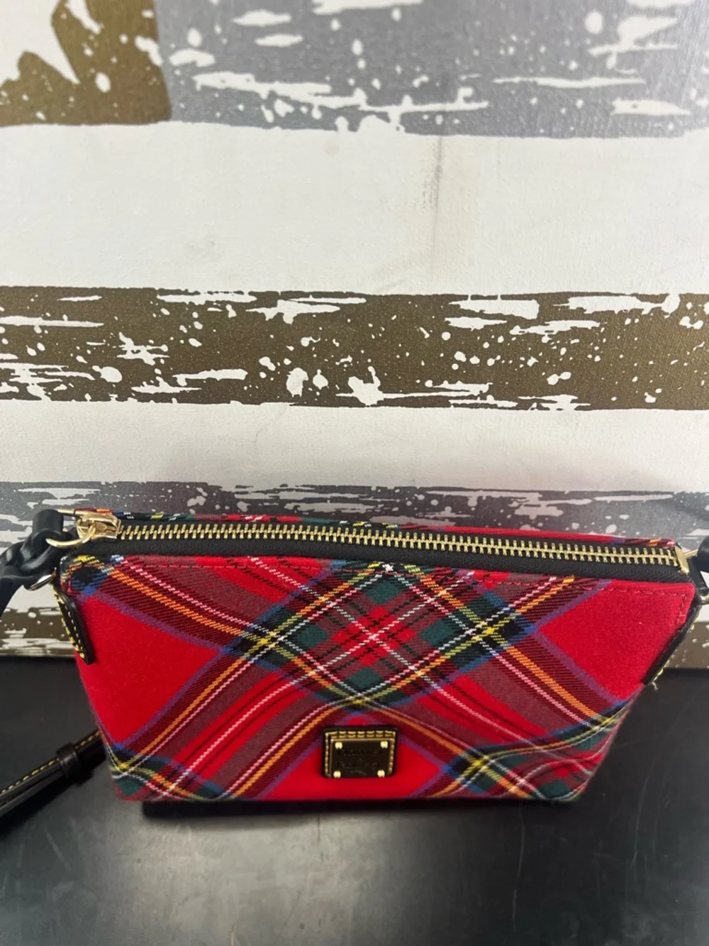 Dooney & Bourke cross body - Picture 7 of 9